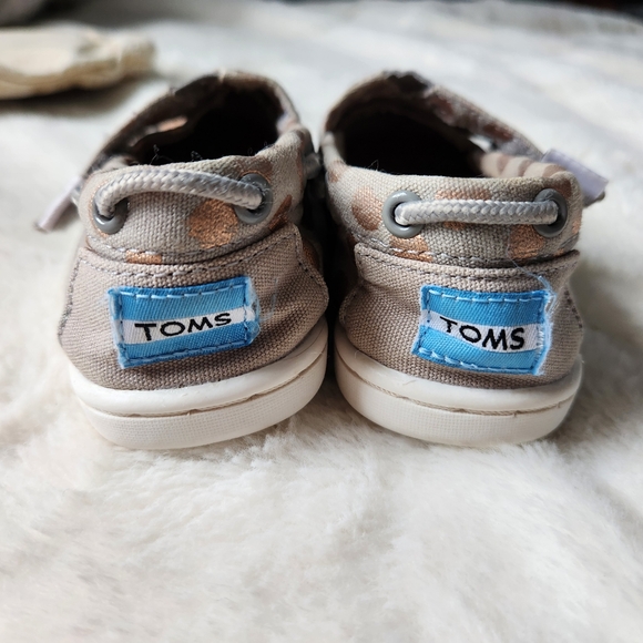 TOMS Bimini Shoes – Toddler Size 6 - Picture 6 of 8